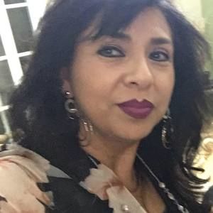 Meet your Posher, Lidya